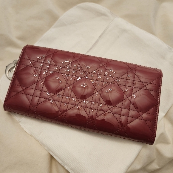 Lady Dior wallet on chain with silver hardware - Picture 7 of 13